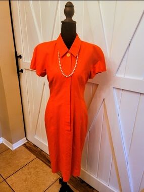 Gillian Vintage Bright Orange Collared Midi Dress with Feminine Fit